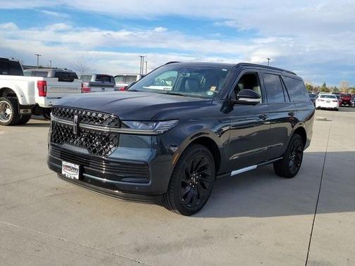 2025 Lincoln Navigator Reserve