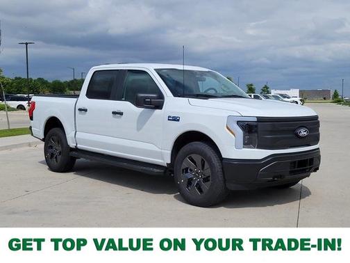 2025 Ford F-150 Lightning Pro