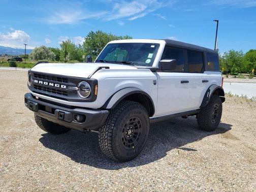 Oxford White 2026 Ford Bronco Big Bend