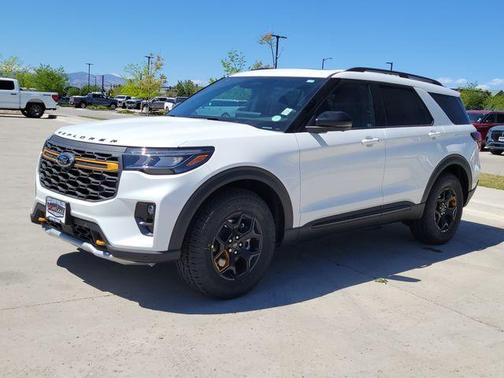 Star White 2026 Ford Explorer Tremor
