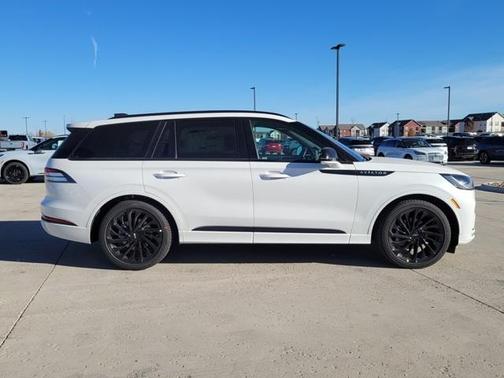 2026 Lincoln Aviator Reserve AWD