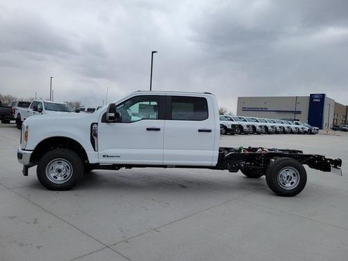 2025 Ford F-250 XL