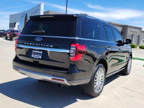 Black Metallic 2023 Ford Expedition Limited