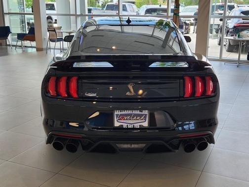 2021 Ford Shelby GT500 Base