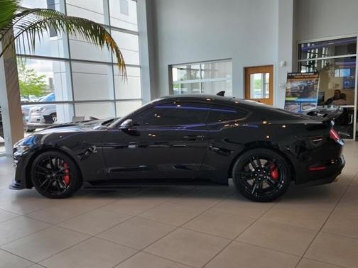 2021 Ford Shelby GT500 Base
