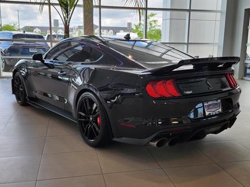 2021 Ford Shelby GT500 Base