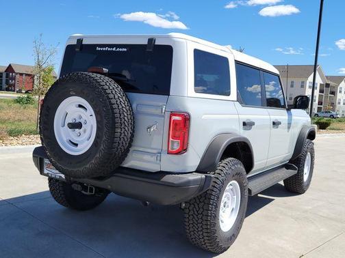 Avalanche Gray 2026 Ford Bronco Heritage Edition