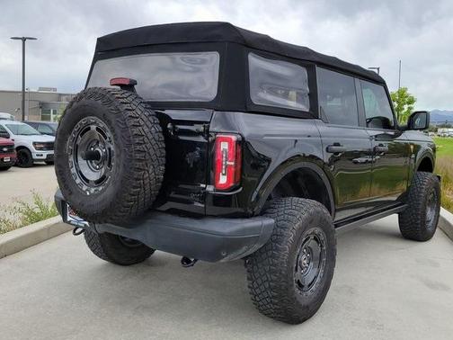 2022 Ford Bronco Badlands