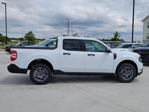 Oxford White 2026 Ford Maverick XLT