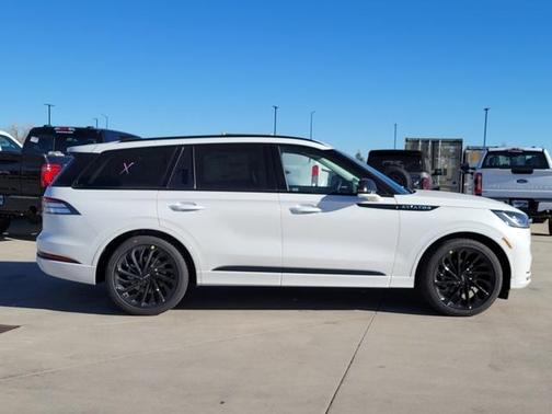 2026 Lincoln Aviator Reserve AWD