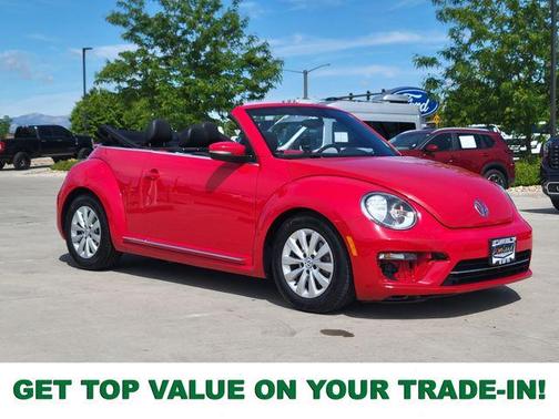 Tornado Red w/ Black Top 2018 Volkswagen Beetle 2.0T S