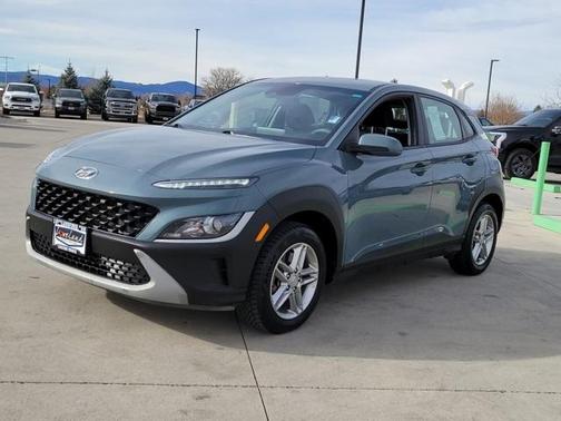 2022 Hyundai KONA SE