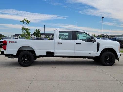 2025 Ford F-250 XL