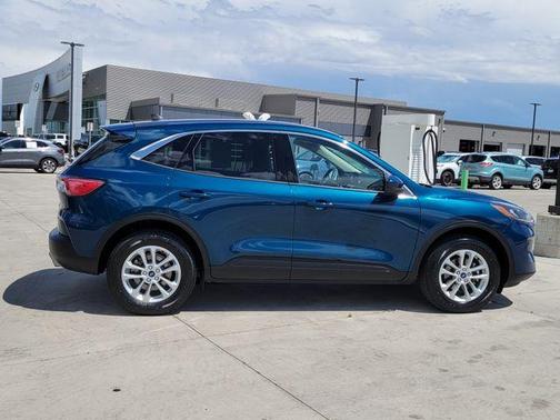 Green Metallic 2020 Ford Escape SE