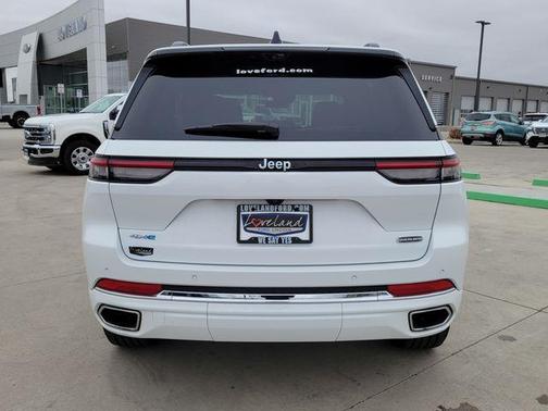 Bright White Clearcoat 2025 Jeep Grand Cherokee 4xe Overland