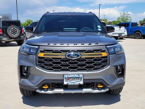 Carbonized Gray Metallic 2026 Ford Explorer Tremor