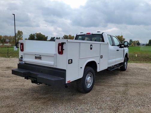 Oxford White 2026 Ford F-250 XL
