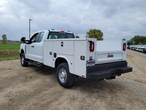 Oxford White 2026 Ford F-250 XL