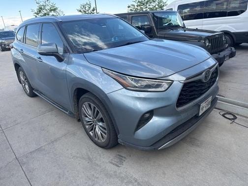 2021 Toyota Highlander Platinum