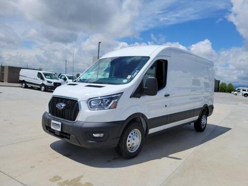 2025 Ford Transit-250 148 WB Medium Roof Cargo
