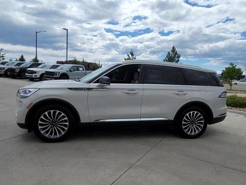 2022 Lincoln Aviator Reserve AWD