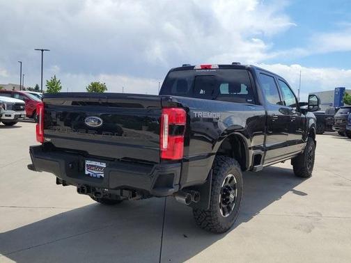 2025 Ford F-350 Lariat Super Duty