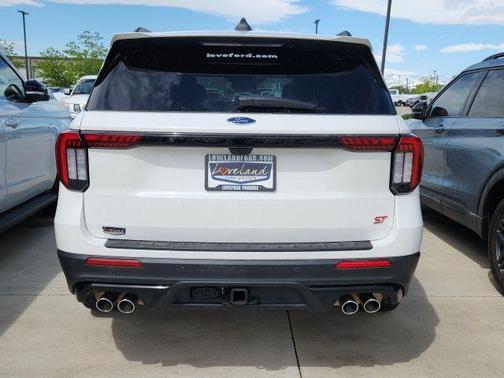 White Metallic 2025 Ford Explorer ST