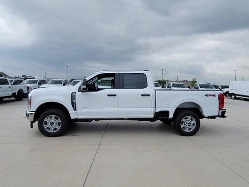 2025 Ford F-250 XLT