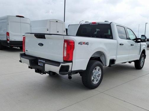 2025 Ford F-250 XLT
