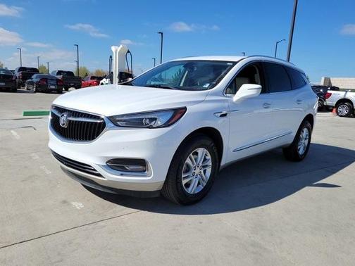 2020 Buick Enclave Essence