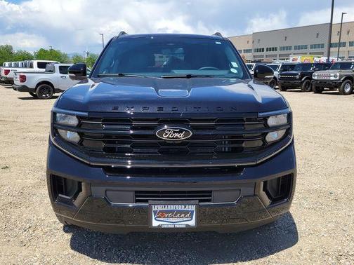 Agate Black Metallic 2026 Ford Expedition Max Platinum