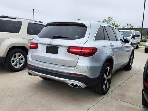 2019 Mercedes-Benz GLC 350e Base 4MATIC