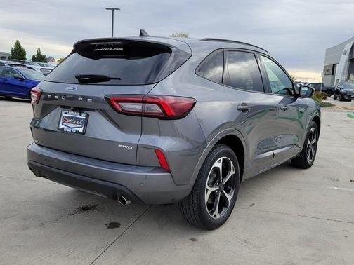 2024 Ford Escape ST-Line Elite
