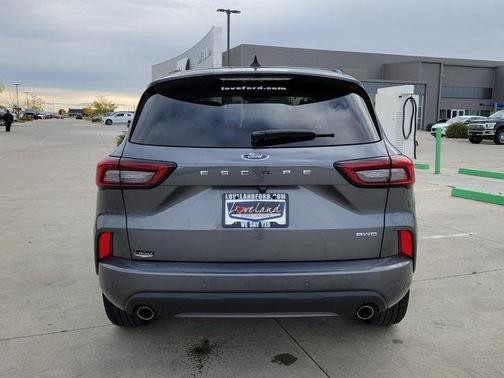 2024 Ford Escape ST-Line Elite