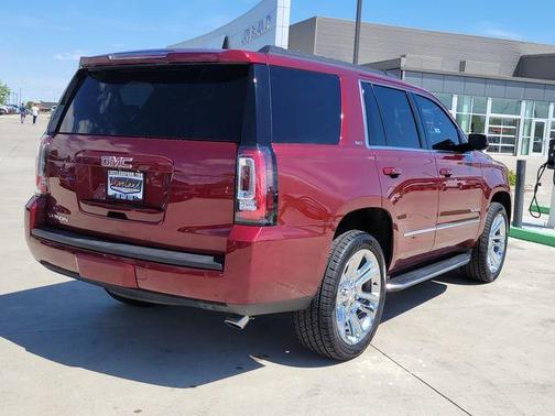 Crimson Red Tintcoat 2019 GMC Yukon SLT
