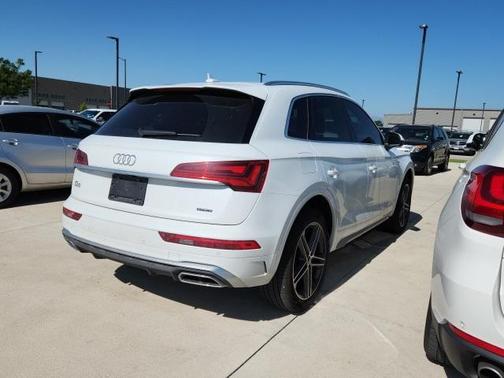 2025 Audi Q5 55 S line quattro Premium