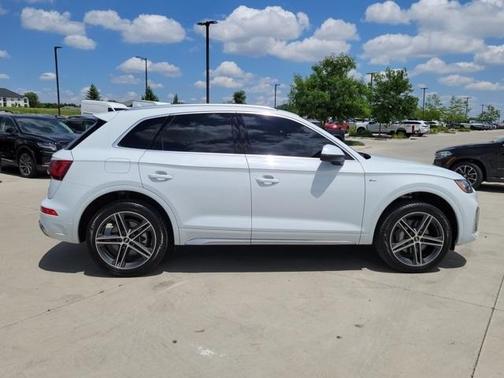 2025 Audi Q5 55 S line quattro Premium
