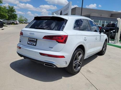 2025 Audi Q5 55 S line quattro Premium