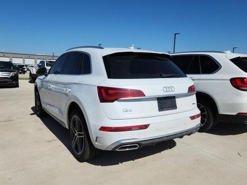 2025 Audi Q5 55 S line quattro Premium