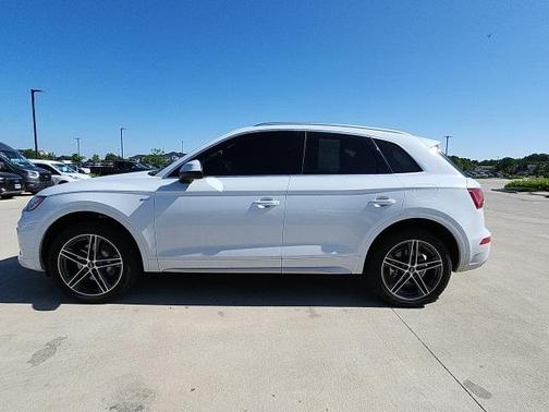 2025 Audi Q5 55 S line quattro Premium