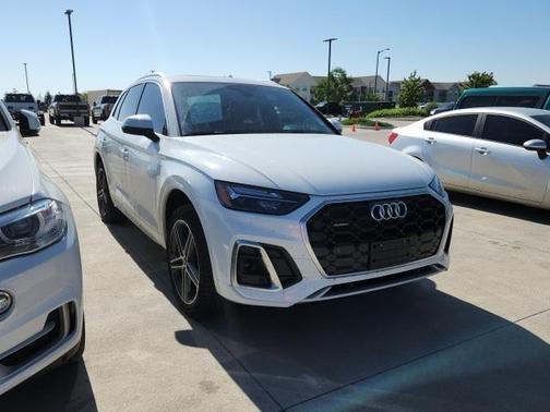 2025 Audi Q5 55 S line quattro Premium