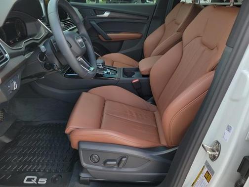 2025 Audi Q5 55 S line quattro Premium
