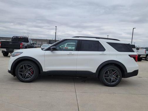 Star White 2026 Ford Explorer ST