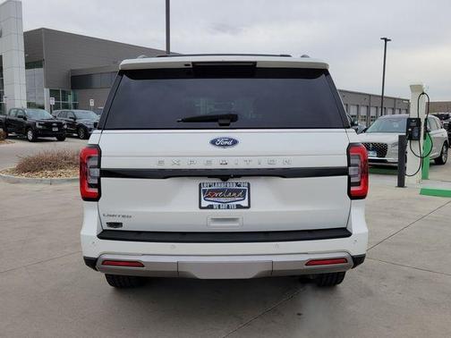 Star White 2022 Ford Expedition Limited