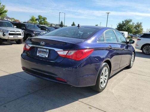 2011 Hyundai SONATA GLS