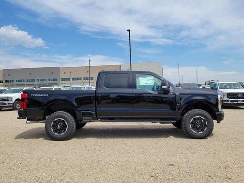 2025 Ford F-350 Lariat Super Duty
