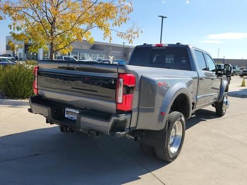 2025 Ford F-450 Platinum