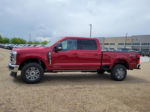 2025 Ford F-350 Lariat Super Duty