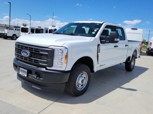 Oxford White 2025 Ford F-250 XL