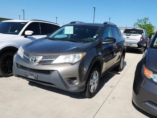 2014 Toyota RAV4 LE